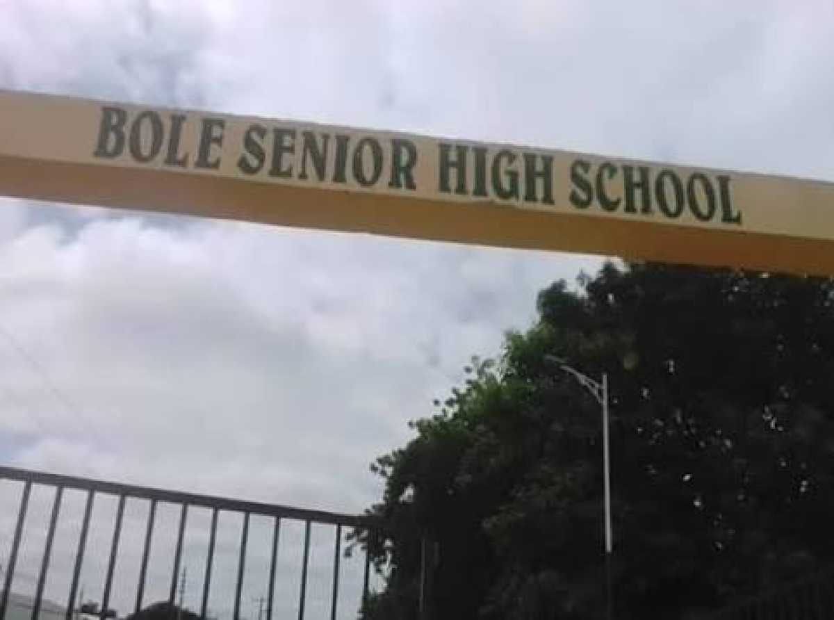 GES stops salary of Bole SHS teacher accused of sexual misconduct